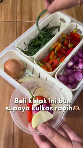 Gak pusing lagi kalo kulkas rapih pakai ini ✨ #kulkas #kotakkulkas #storagekulkas #kotakmakan #makan 