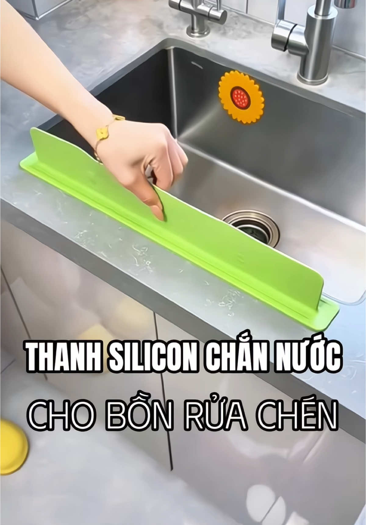Thanh silicon chắn nước bắn cho bồn rửa chén #thanhchannuocbonruabat #tamsiliconchannuoc #tamchannuoc #tamchannuocbonruachen #haidohay 