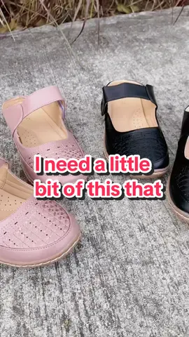 A little bit of comfy, a little bit of cute 💁‍♀️ Mules ni memang all-in-one! 2cm je, breathable, adjustable strap & warna pink + black yang mudah match 😍 #kasutmules #perrieri #kasutselesa #kasutwanita #kasutmurah #kasutOOTD#CapCut 