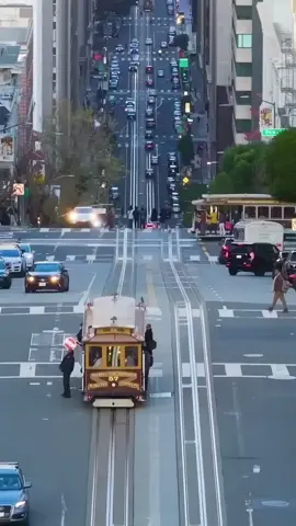 ca khúc thành phố buồn #nhachaymoingay #trending 