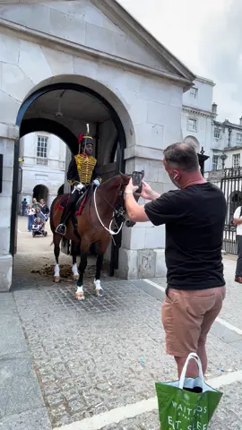 The Guard calls the Police
