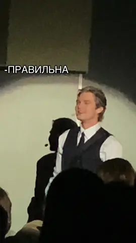 Що то за жінка, що бʼє свого чоловіка?! - Правильна 😂 #олександрзаїка #мур #мурїдевтур #володимирсосюра #сосюра #тиромантика #мюзикл #україна 