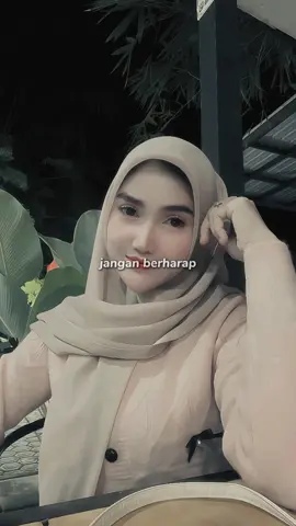 #CapCut #isihatiterdalam #kecewadengansikapmu #smogabermanfaat #sedih #haruskuat bissmillah🤐🙂‍↕️