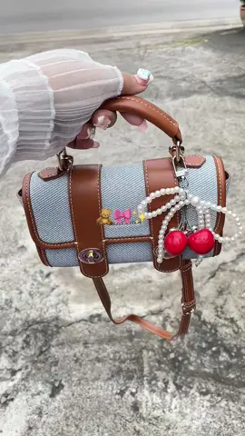 #กระเป๋า #กระเป๋าสะพายข้าง #กระเป๋าแฟชั่น #กระเป๋าผู้หญิง #กระเป๋าสวยๆ #กระเป๋าbostanten 