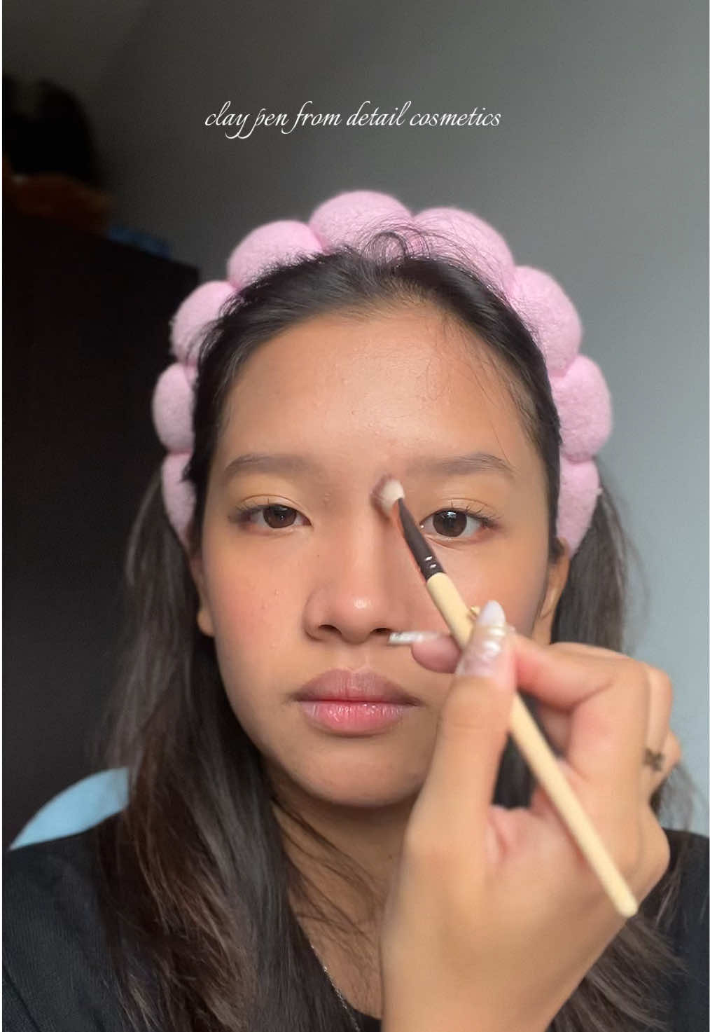 one of my best purchases this 2025, the clay pen from @Detail Cosmetics !!  #contourstick #claypendetailcosmetics #makeupph #BeautyTok #recommendations #makeupreco #nosecontour 