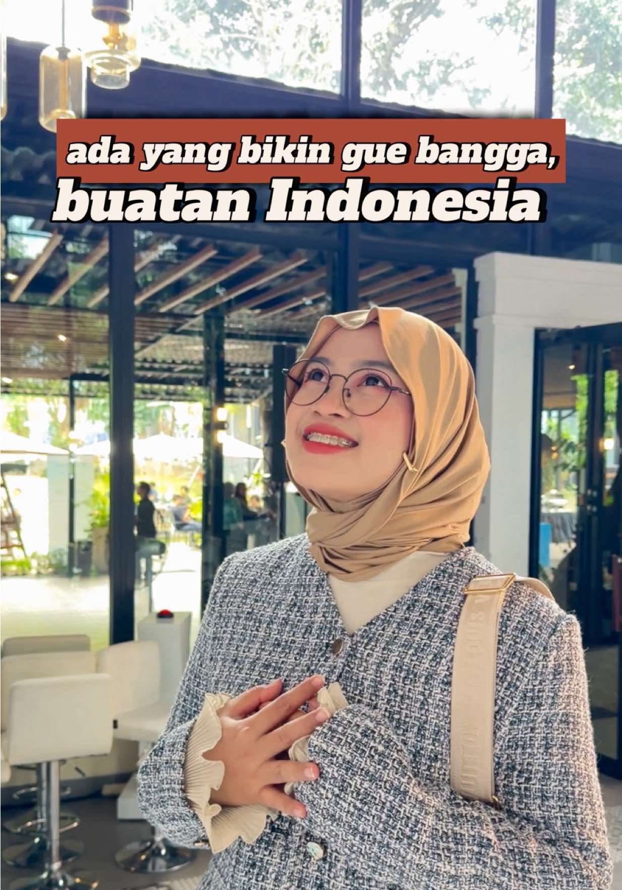 Dulu mikirnya produk buatan lokal tuh... ya gitu deh. Tapi sekarang? DAIKIN Nusantara Prestige berhasil ngerubah semua persepsi gue. 📍Dibuat di Indonesia 💡Dengan standar & teknologi Jepang 💯 Kualitas DAIKIN global, fitur canggih, desain kece Buat kalian yang picky & tech-savvy, ini bukan cuma AC, ini #KeputusanYangTepat #RumahCebum #AC #JisuLife 