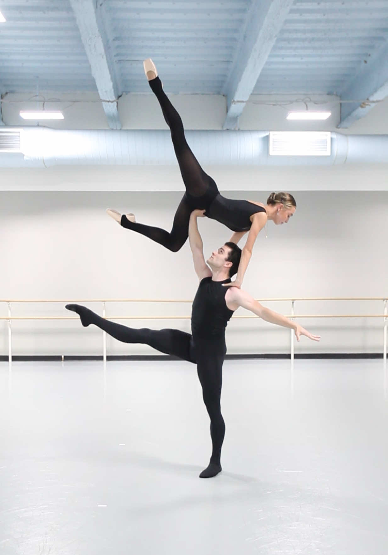 Dancing with my fav @Ellie Iannotti #ballet #dancer #balletdancer #pasdedeux #partnering #rockschoolfordanceeducation #nickthegarvey 