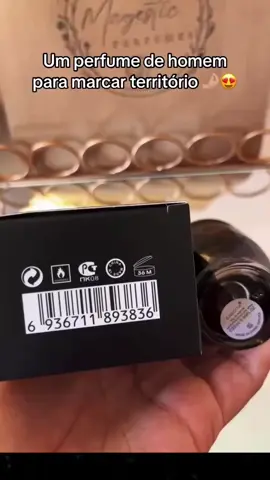 ✨Brand Collection 214✨ inspiração do maravilhoso Invictus Victory, de Paco Rabanne. E um perfume oriental âmbar masculino. Penetrante, poderoso e surpreendente, celebra a masculinidade moderna com elegância e sutileza. O Perfume traz a combinação entre a refrescância e a sensualidade. #brandcollection #perfumemasculino 