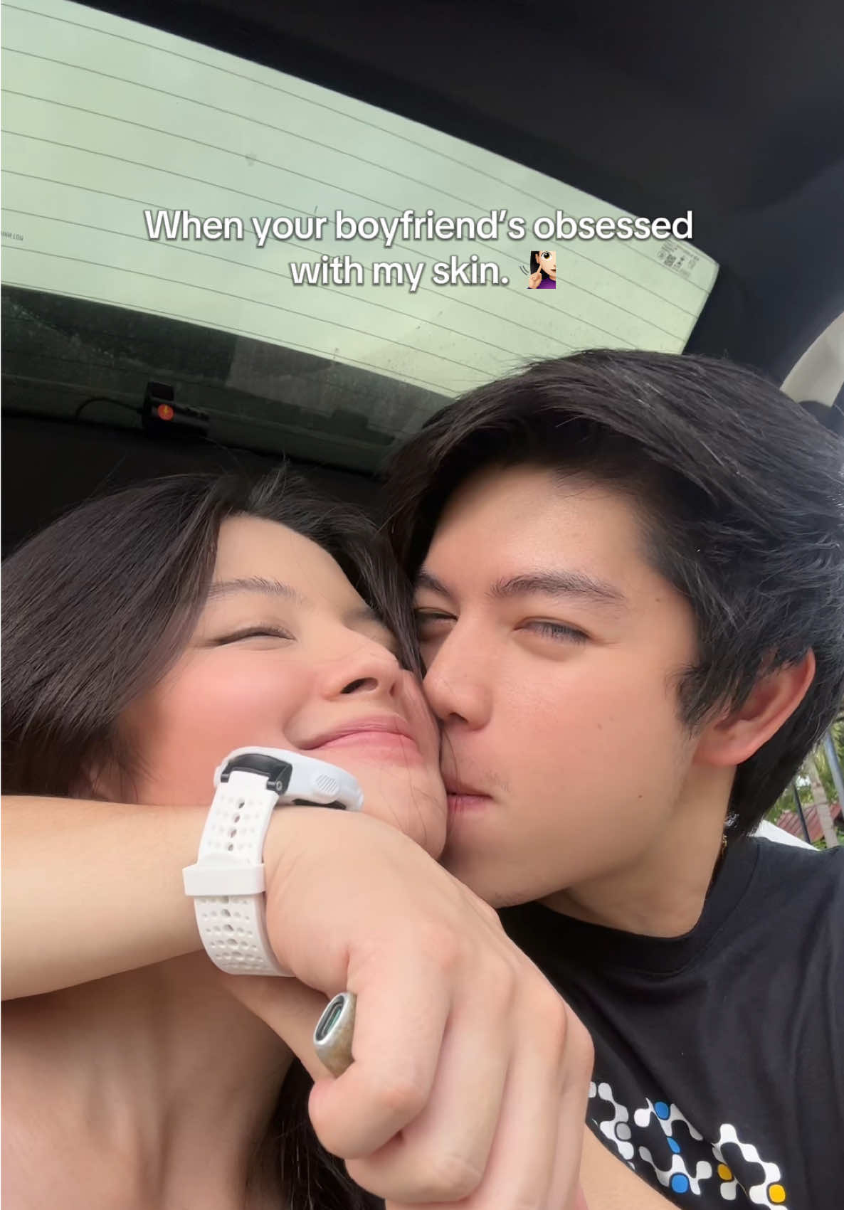 They say the uglier you sleep, the glowier you wake up... and G2G Bright Moist made sure of it! 💖 #SleepingBeautyVibes ☺️ #MoisturizerViral  #G2gBrightMoist #G2gPH @Glad2Glow.ph ✨