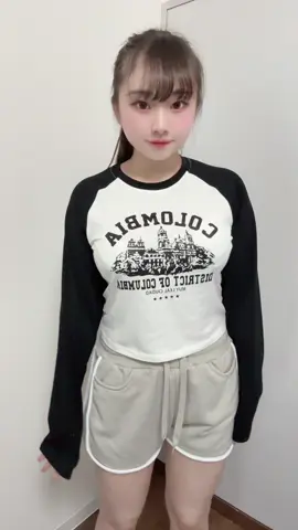 おすすめにのりたいから正直に出すね🩶 部屋で撮ったリアル彼女感動画🫧 秘密部屋だし特別に公開🐰 いいねもコメントも超ほしい！ #おすすめにのりたい #バズれ #tiktokダンス #部屋着コーデ
