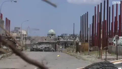 في مثل هذا اليوم، أنهت قواتنا الأمنية البطلة معركة التحرير في الموصل، وأعلنت النصر على تنظيم داعش الإرهابي بعد تضحيات كبيرة وملاحم مشرفة.#الاعمار_والتنمية #الاعمار_والتنمية_كربلاء 