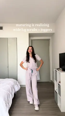 🩶 @wearfigs isabel wide leg pants >>> #figs #figsscrubs #wearfigs #isabelwideleg #widelegpants #wideleg #scrubsoftheday #joggerscrubs #joggerpants #joggers 