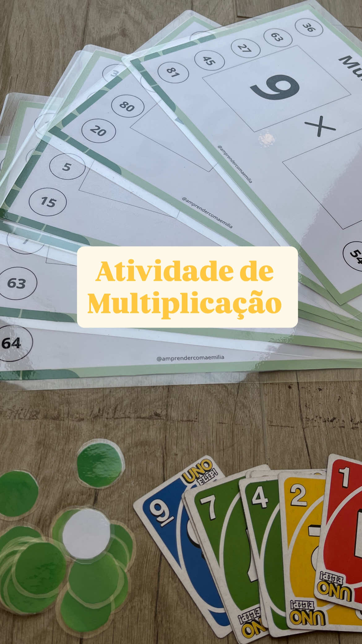🟥 UNO da Multiplicação – para aprender a jogar! Transformei o clássico UNO num recurso educativo super divertido para praticar a tabuada de forma leve e envolvente! ✨🎲 Ideal para alunos do 2.º e 3.º ano — e perfeito para explicações ou sala de aula. 📥 Disponível em PDF pronto a imprimir 🎯 Trabalha: automatização da multiplicação, atenção, estratégia e raciocínio lógico! 💡 E não fica por aqui! Também tenho versões do jogo para adição e subtração, ideais para alunos do 1.º ano que estão a dar os primeiros passos no cálculo mental. 🎓 Tens tudo organizado por níveis, para adaptar facilmente às idades e necessidades dos teus alunos. 📩 Envia mensagem para saber mais ou adquire já através do link na bio / Hotmart. 💳 Podes pagar por MBWay com 60% de desconto — entrega imediata! 📌 Guarda este post para quando precisares de uma atividade divertida e eficaz para matemática! #UnoEducativo #MatematicaDivertida #RecursosEducativos #BrincarParaAprender #Tabuada #Educacao1Ciclo #EducadorasDeInfancia #JogosPedagogicos #Adicao #Subtracao #Multiplicacao