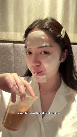 covered my whole face in toner pads for a reason 🧡 multi-use, dual-sided, and 50% off for Amazon Prime Day 👀 @numbuzin  #numbuzin #numbuzinfam #numbuzinatamazon #hyperpigmentation #no5serum #no5tonerpad #darkspots #glutathione #vitaminc #brightening #sensitiveskin  