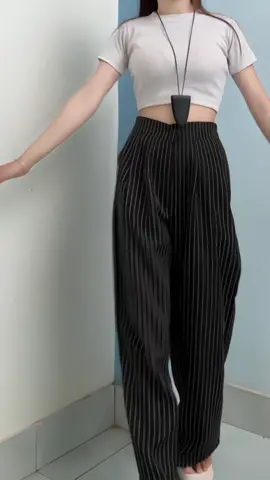 Quần suông ống rộng glod hàn kẻ sọc #quánuong#quanongrong#quankesoc #xuhuong #xuhuongtiktok #viral #viralvideo #thoitrangnu #thinhhanh 