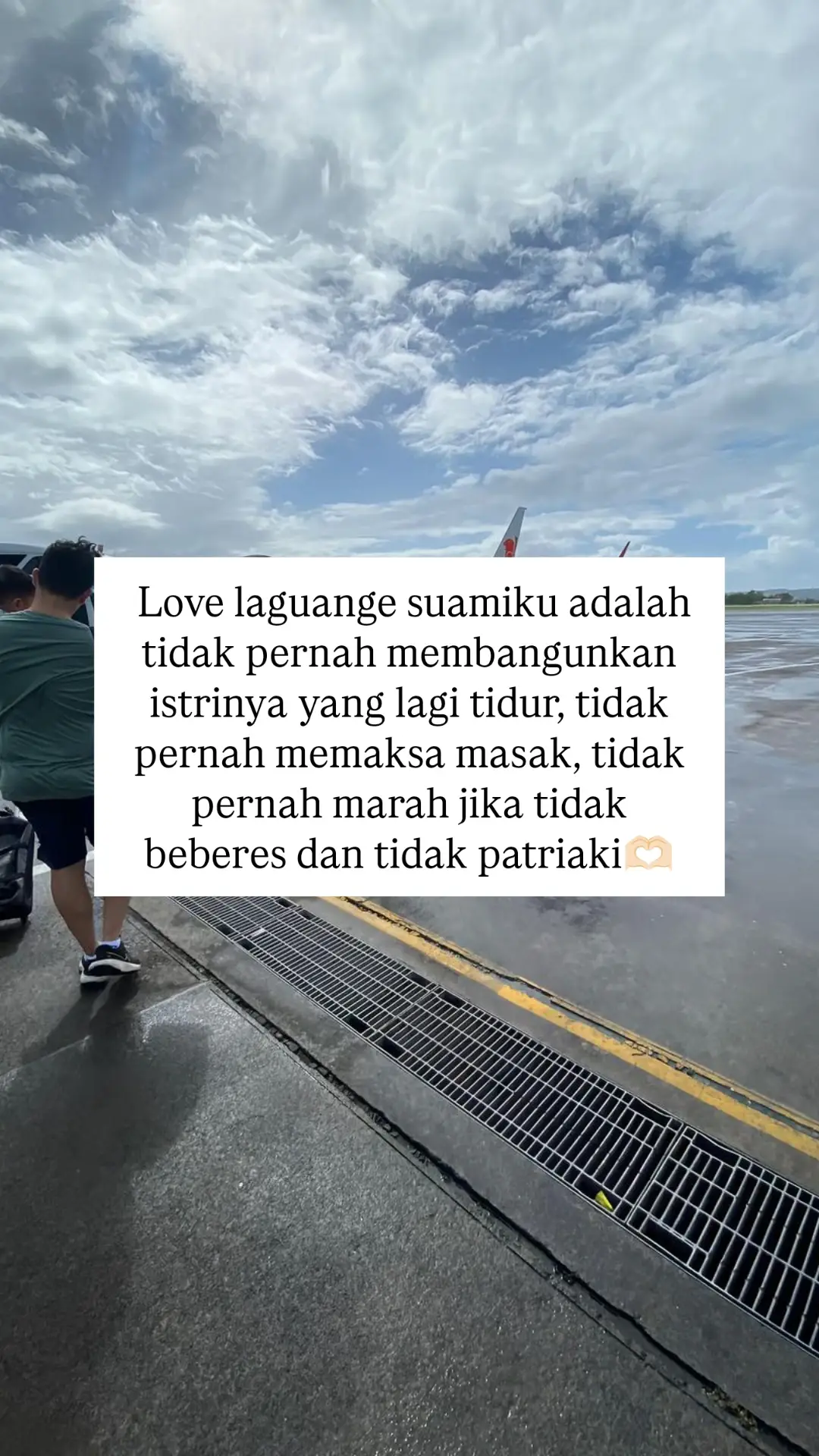 Hal kecil, tapii terima kasih🖤🤍 #pasutri #rumahtangga #fyp #soundviral #story #quotes #katakata #beruntung 
