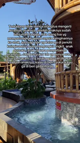 Bersyukur bgtt punya orangtua yang selalu ngertiin anaknya, bukan hanya ngertiin kadang juga ngasih solusi terbaikk, pokoknya ayah ibu selalu menjadi motivator terbaik sepanjang masa 🥹❤️‍🔥 #ayahibu #orangtuahebat #keluargabahagia #keluargacemara #ibudananak #fyp #fypage #fyppppppppppppppppppppppp #fypシ゚ #masukberandafyp 