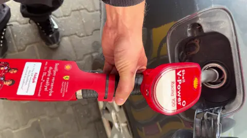 Sok kell még 😄🚗⛽️ ?