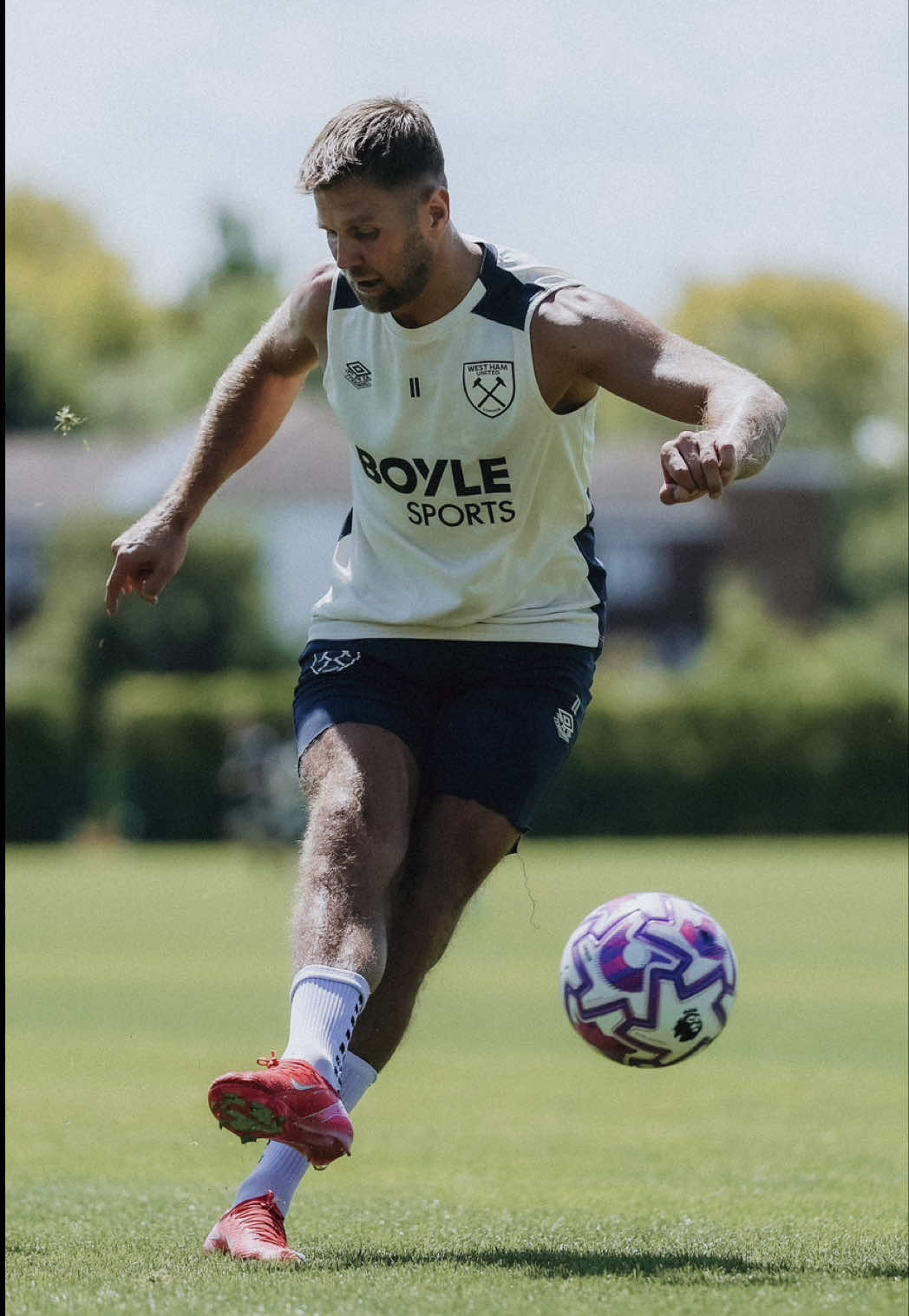 Putting in the pre-season work 📈                       #WestHam #Football #PremierLeague
