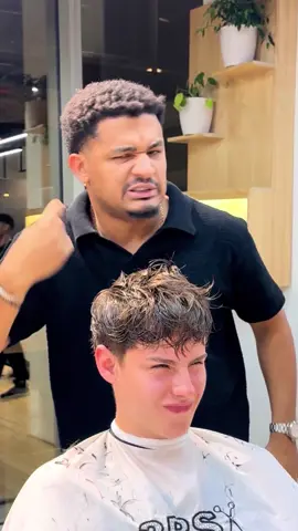 Esperando un cabello afro al salón 🔥 #cambiodelook 