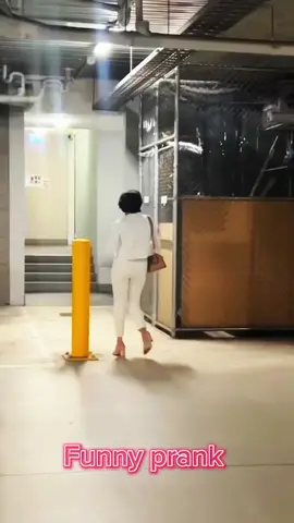 Funny prank 😂 #tunnyprank #prankvideo #prankscare #jumpscare #prankcouples #foryou 