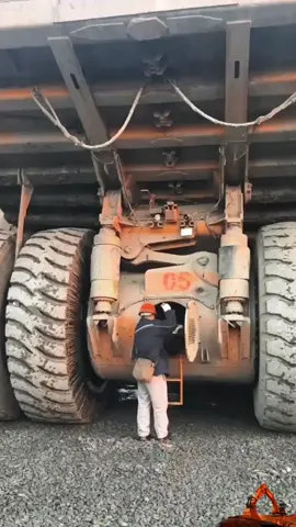Siêu lớn #xuhuong #excavator #operator_excavator #truck #big 