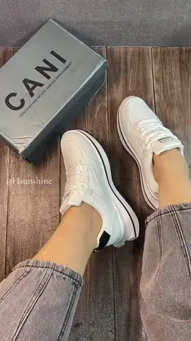 #sepatu#sneakers #sepatusantai #sneakerwanita #sepatumurah #rekomendasi #cani #sepatuwanita #sepatucani 