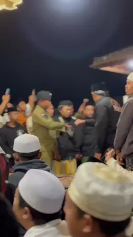 Ngerenga tak ngaranga🤲#pengajianumum #khrkholilasadsamsularifin❤️@Al mahabbah Official @ws multimedia_ #fyppppppppppppppppppppppp #lewatberanda 