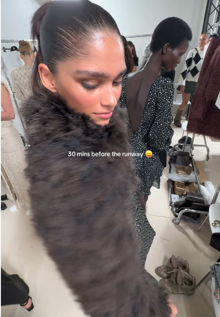 #fyp #chanelcouture #paris #model #srilankan #fordmodelparis #06 #viral #foryoupage 