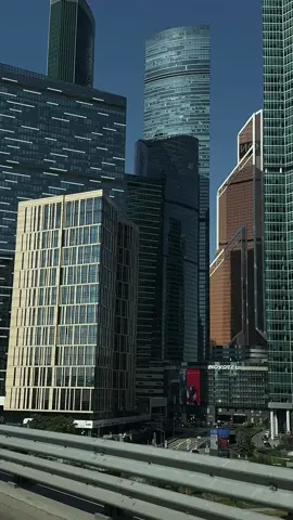 Moscow #aestheticvibes #goodvibesonly #aestheticlifestyle #moscow #москва #aesthetics #moscowcity 