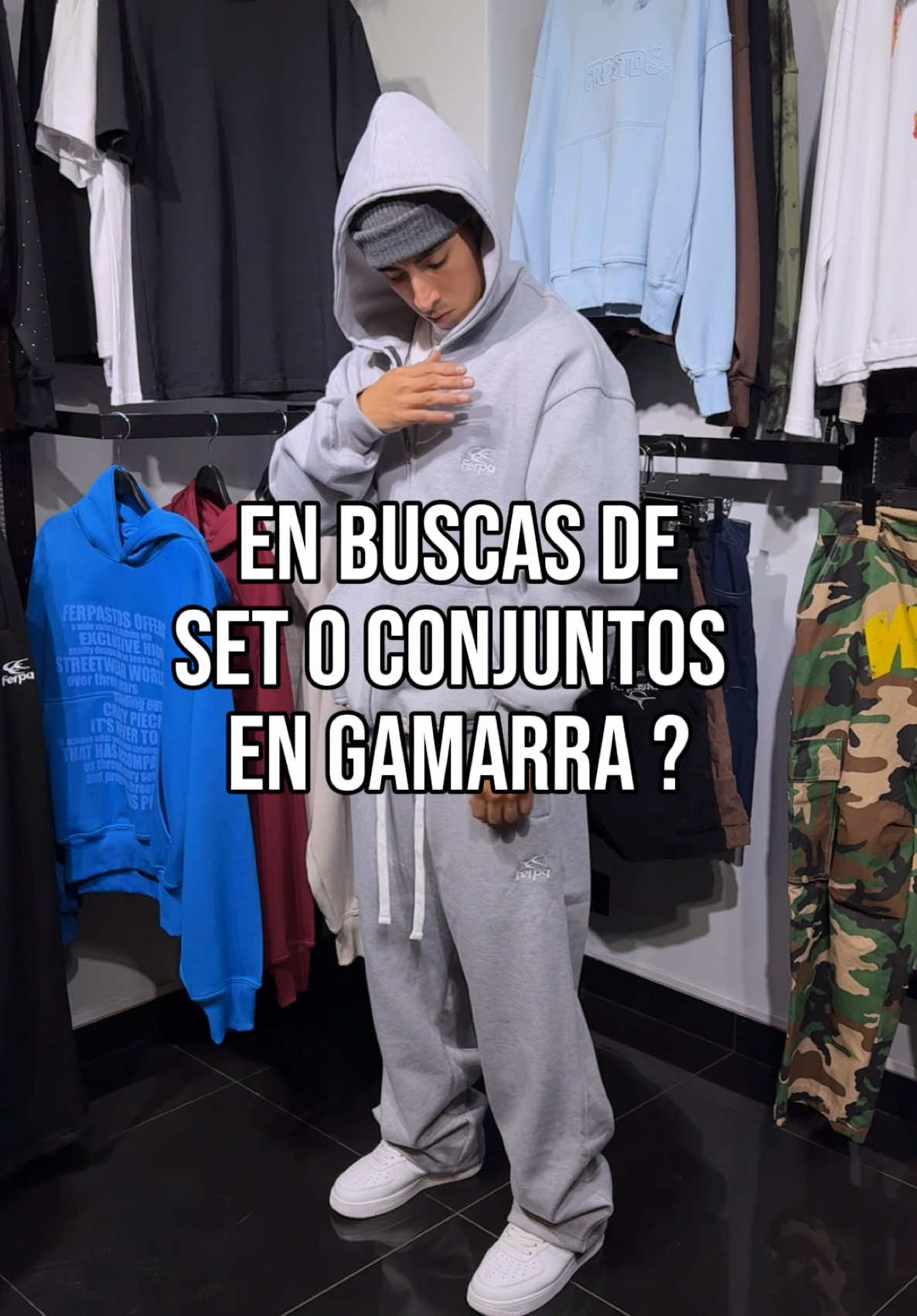 En busca de set o conjuntos en Gamarra? #ferpastds #polera #galeriasengamarra ##streetwear #fyp #sets #chandal #boxyfit #gamarra #hoodie #ropa #galeriasengamarra #centrocomercialelparaiso #style #galeriaelparaiso #parati #outfits #tracksuit #2025 #moda