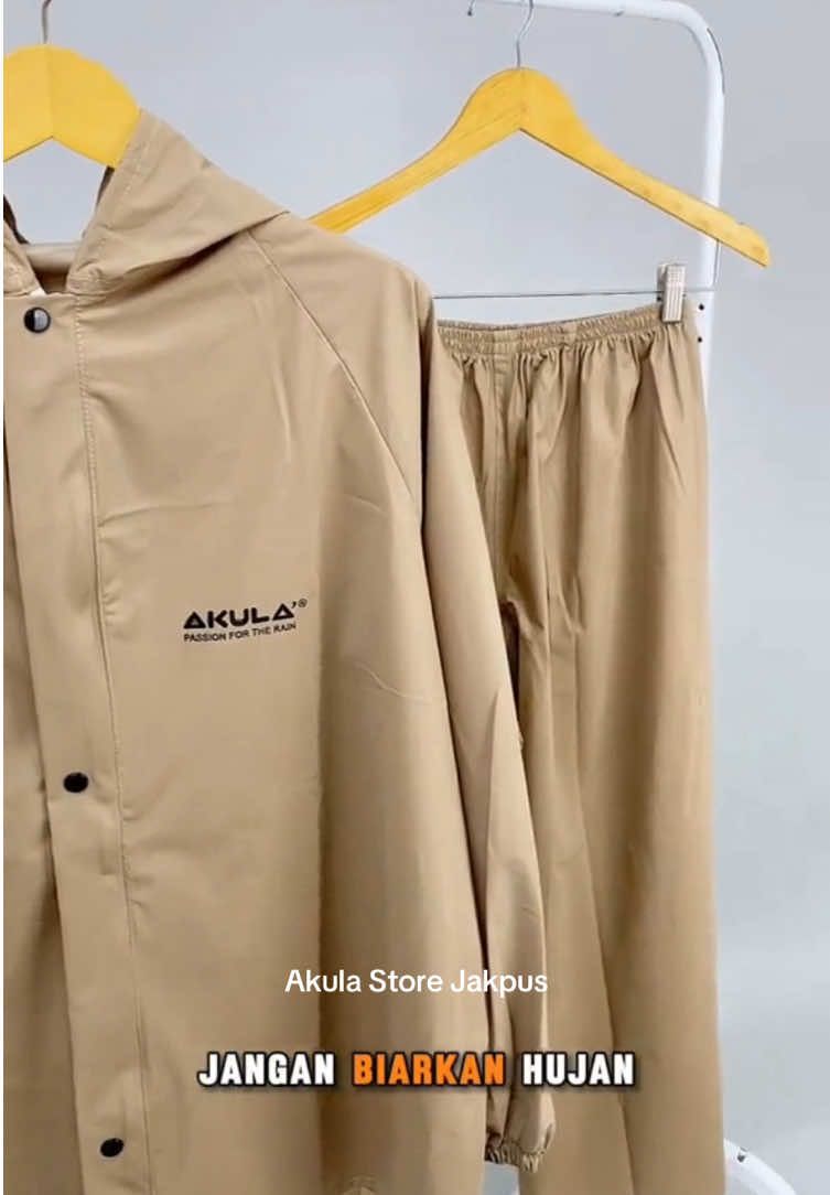 Jas Hujan Viral #fyp #viral #akula #jashujan #jashujanpria #jashujanwanita #mantel #axio #fashion #raincoat #hujan 