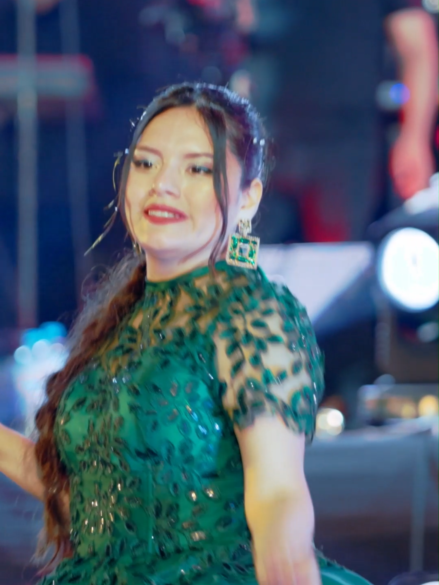 💔 Adiós, adiós amor… adiós, me quedo sin ti. 😢 Adiós, adiós amor… adiós, me quedo sin ti. #DinaPaucar #DiosaHermosa