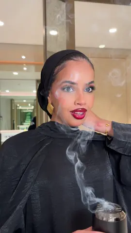 everyone and everywhere in dubai smells AMAZING and I found the secret.. bukhoorrr!!! #perfumetiktok @Kayali @Mona Monica Kattan🧸 