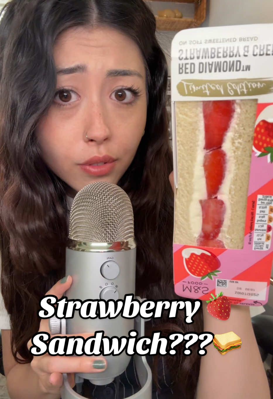 I tried the viral strawberry sandwich… my honest opinion 🍓🥪 #asmr #asmrsounds #asmrvideo #asmrroleplay #fyp 