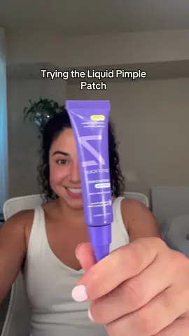 I’m so mad that I didn’t know about this sooner 😤 #pimplepatch #liquidpimplepatch