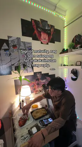 Me: pag di nag rereply agad🤣 gutom kasi ako🤭