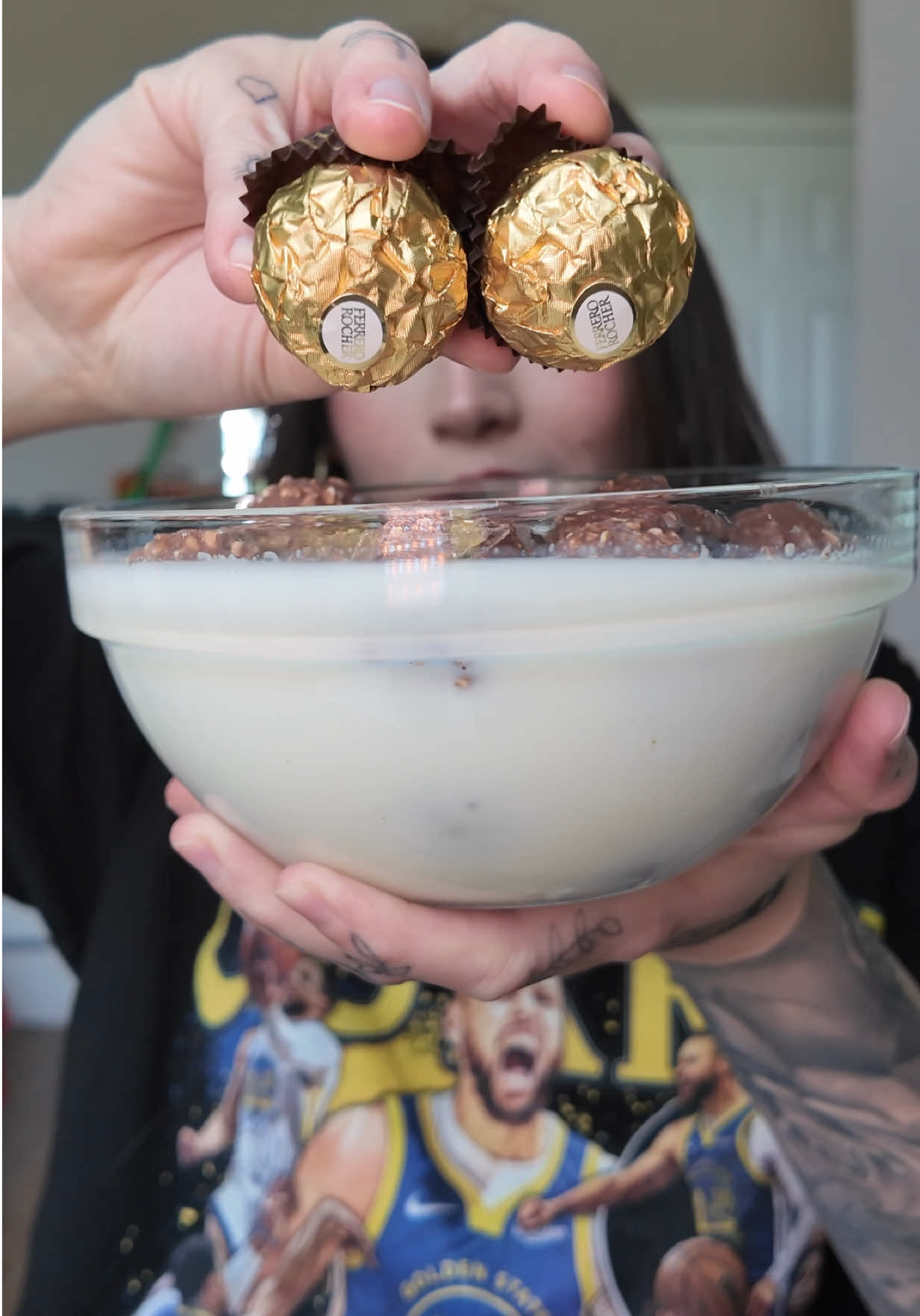 Ferror Rochers Cereal 🍫🤎 #candy #chocolate #chocolatelover #mukbang #fypシ 