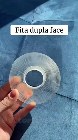 Fixação instantânea e sem sujeira! 🔥 A Fita Dupla Face Nano é super resistente, lavável e reutilizável 🧲✨ Ideal pra colar quadros, utensílios, tapetes e muito mais sem furar nada! 💪🔩 🛒 Garanta a sua agora! #FitaDuplaFace #FixaçãoPerfeita 🔥 #DicaTikTok #ViralDoTikTok 🎯 #InvençãoÚtil 💡 #TikTokShopBrasil 🛍️ #CasaOrganizada 🏡 #UtilidadeDoméstica 🛠️