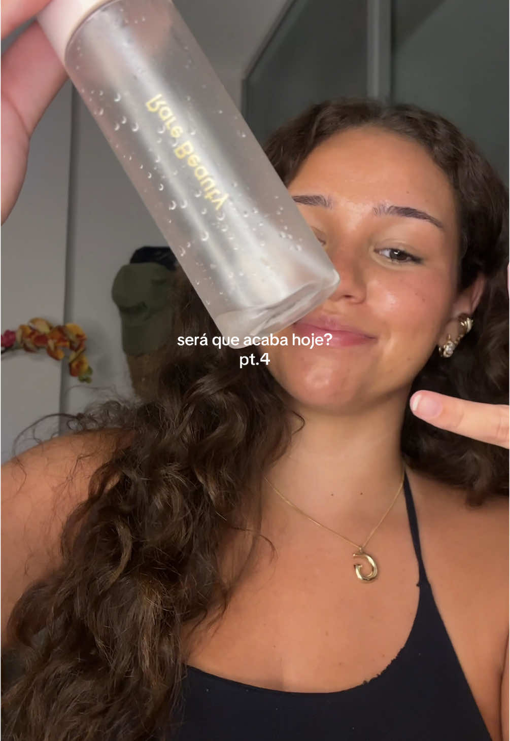 Amém Selena Gomez! 🧎🏽‍♀️‍➡️#maquiagem #bruma #rarebeauty #projectpan 