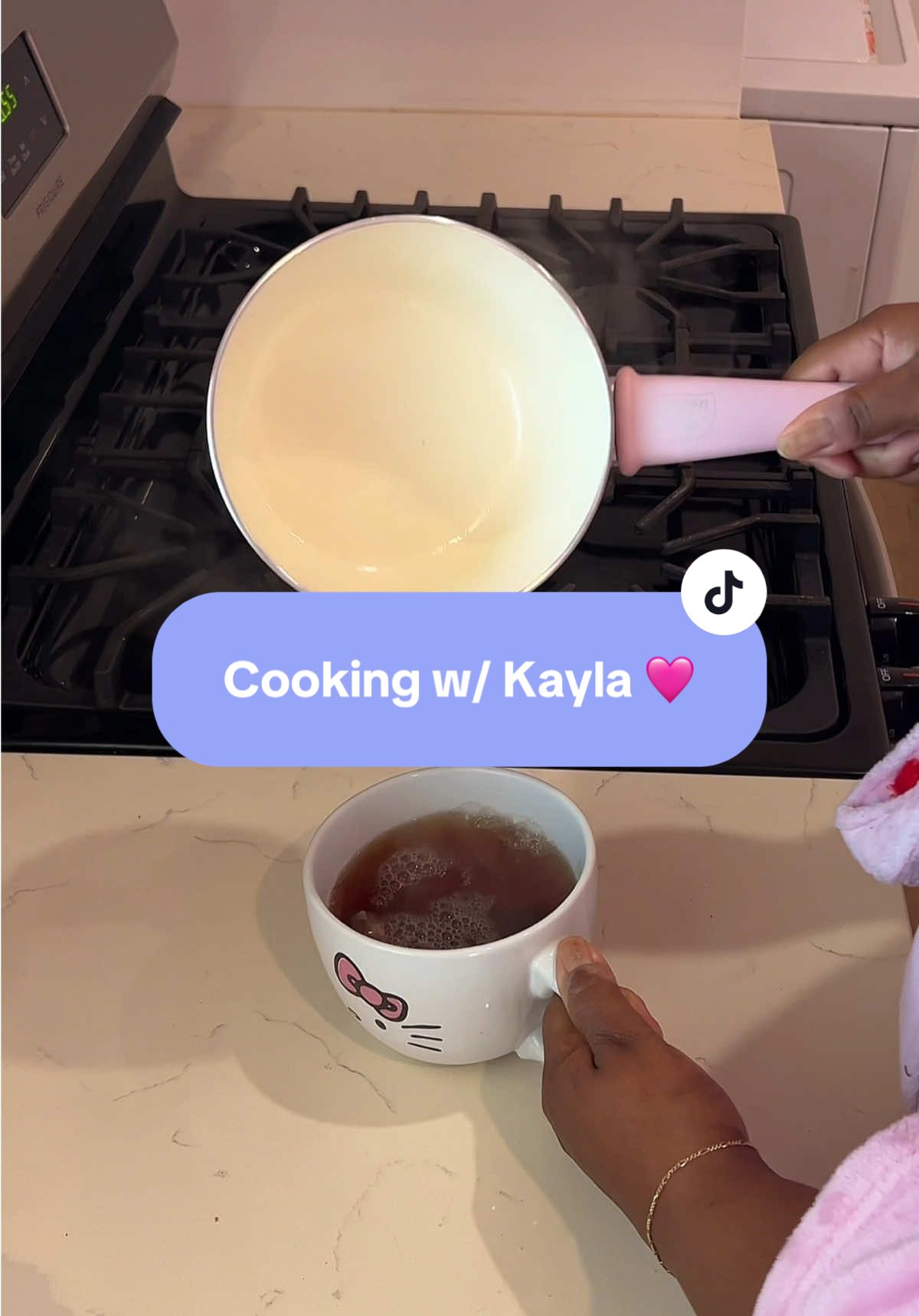 Brunch anyone? 🤭🍳🥓🥑🍞 episode 3 of cooking with Kayla 🩷 . . . #avocadotoast #EasyRecipes #breakfastideas #brunch #cookingwithkayla 