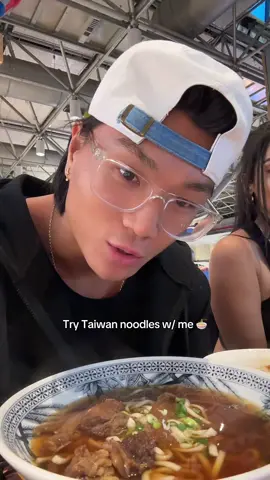 Yo @Ray wya? #taiwan 