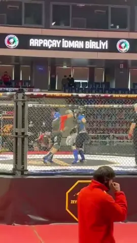 Uyku vakti arkadasm😂#qlobal #keşfet #ingles #😍 