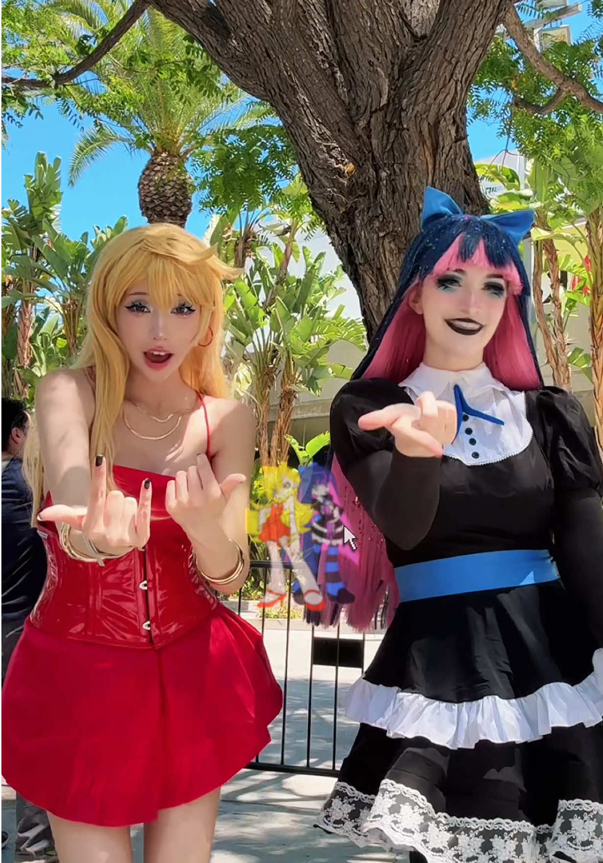 HAVE YALL SEEN THE FIRST EPISODE stocking: @Vailence the clown 