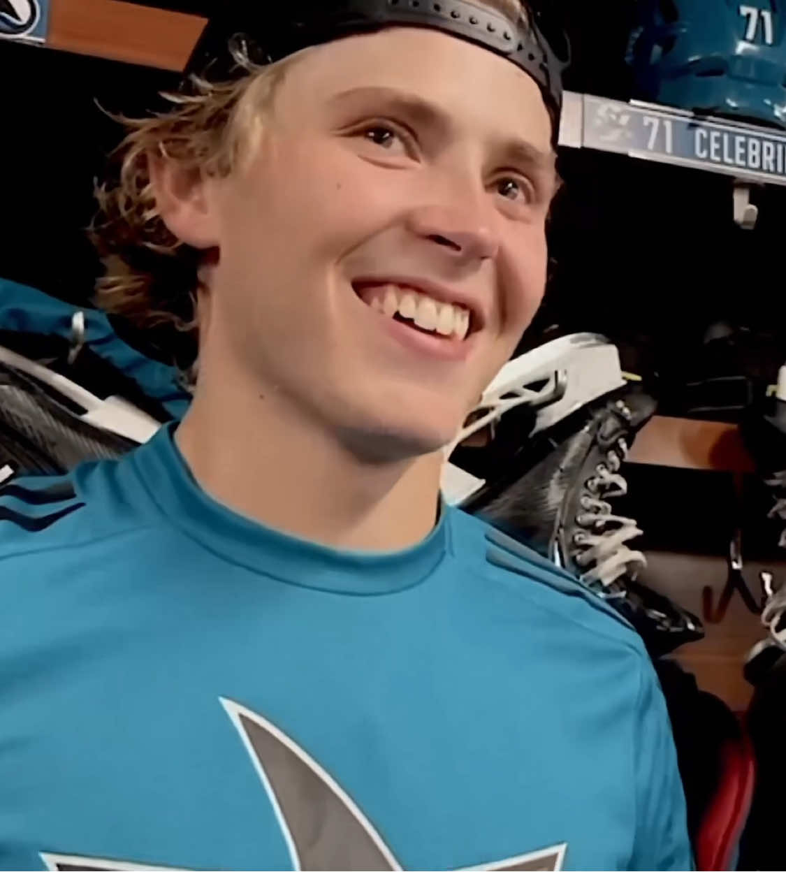 #willmack : wow two edits in one day • #sanjosesharks #sanjose #willsmithhockey #willsmith #willsmithedit #macklincelebrini #macklincelebriniedit #macklincelebriniedits #NHL #nhlplayer #hockey #hockeyboys #hockeytiktoks #hockeyedit #hockeyedits #editor #fyp #fypp 
