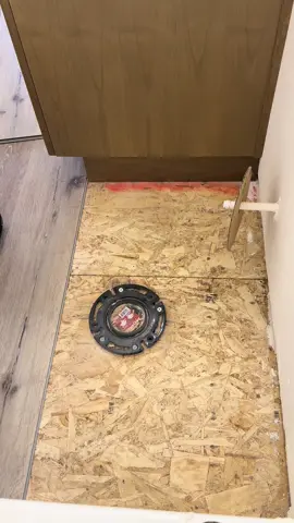 Flooring #construction #remodel #homeimprovement #DIY #flooring #lvp #laminate #lvt #hardwood #vinylflooring 