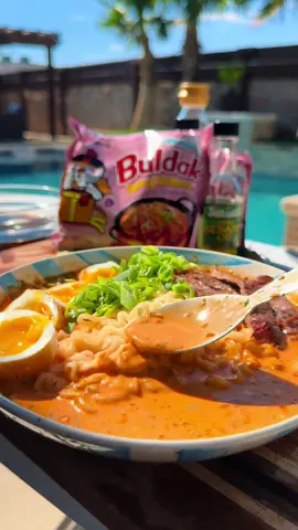 Ramen at home never tasted better 🔥😎  #buldakramen #spicy #ramen 
