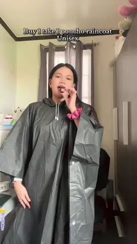 #raincoatwaterproof  #ponchoraincoat  #rainydays  #rainyseasons  #proctection  #tiktokaffiliate 