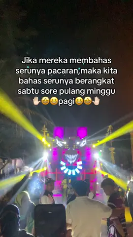 Seru poll 🤩#jelajahliburan #fyp #karnaval #karnavalsoundsystem #karnvalviral #karnvalhoreg #sound #soundviral #soundhoregjawatimur #riswandaaudio #kabuptenmalang 