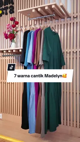 Naksir warna apa nih, dari 7 warna cantik Madelyn?🥰#hagiastore #mididress #dresskaos #dressbusui #ootddress 